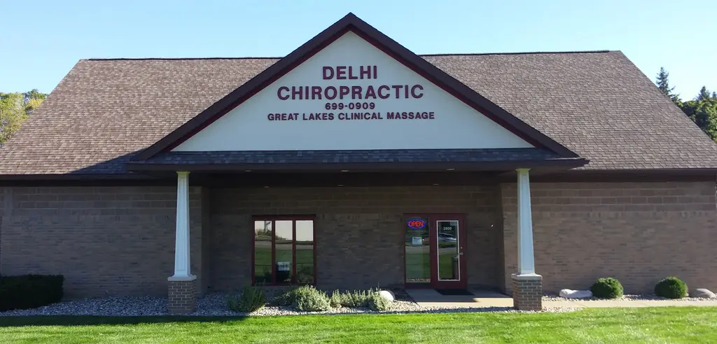 The front of the Delhi Chiropractic office on Eaton Rapids Rd in Lansing